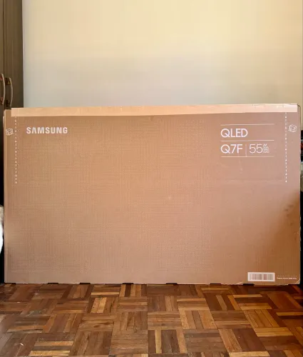 TELEVISOR COM TELA DE CRISTAL LIQUIDO - modelo QN55Q7FAAGXZD
