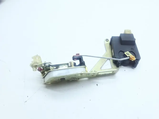 Fechadura Porta Dianteira Direita Chery Qq 1.0 2018