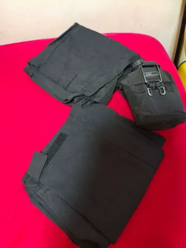 Kit: 2x calça tática preta + cantil + porta cantil preto