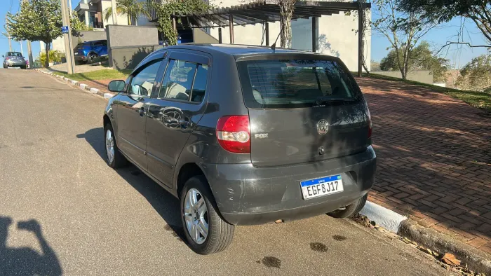Volkswagen Fox Plus 1.0mi/ 1.0mi Total Flex 8V 4P 2009