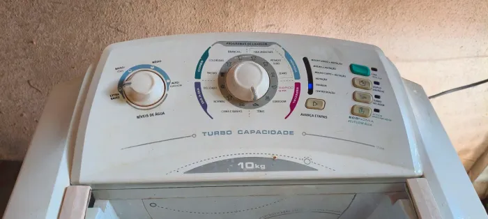 Máquina de lavar Eletrolux 10kg