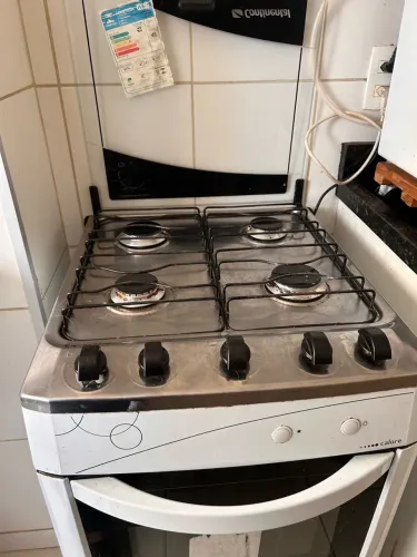 Vendo fogão