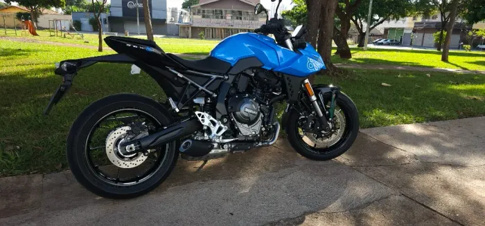 Suzuki GSX-8S 2026/2026 - 1.900km