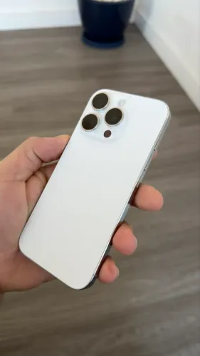 iPhone 16 pro 256gb. Branco 