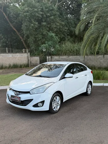 Hyundai HB20S Premium 1.6 Flex 16V Aut. 4P 2015