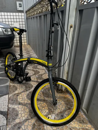 Bicicleta dobrável - circuito pedalar semi nova