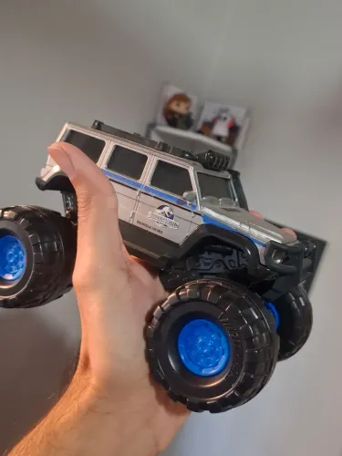 Matchbox Jurassic Park