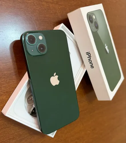 iPhone 13