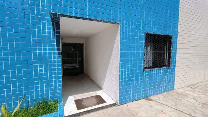 Apartamento com 2 dormitórios à venda por R$ 210.000 - Cuiá - João Pessoa/PB