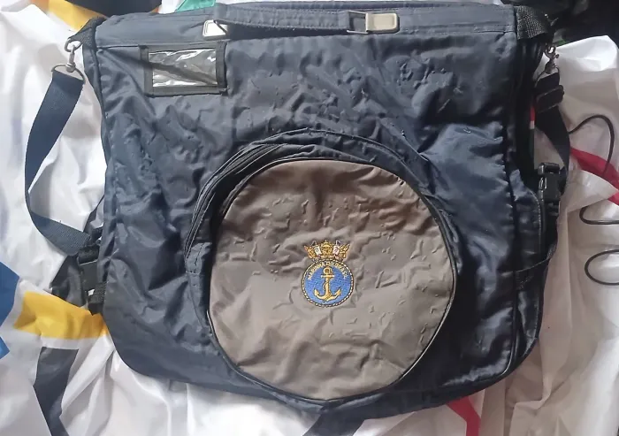 Capa para terno - praterno Como logo brasão da Marinha 