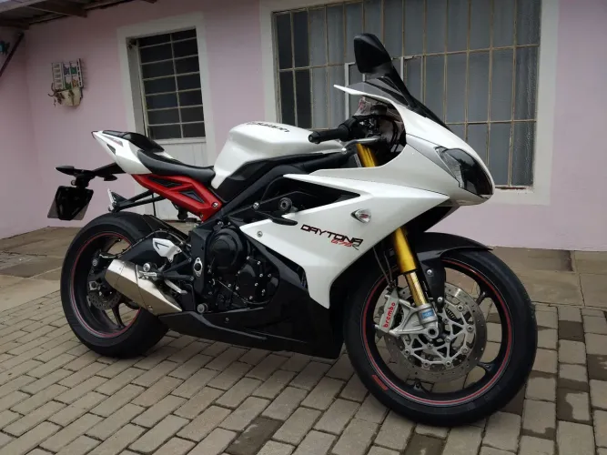 Triumph Daytona 675r