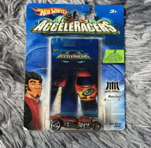 Hot Wheels Acceleracers Rat-ifed Metal Maniacs Lacrado 1:64