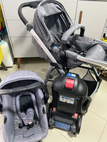 Carrinho de bebê completo Infanti