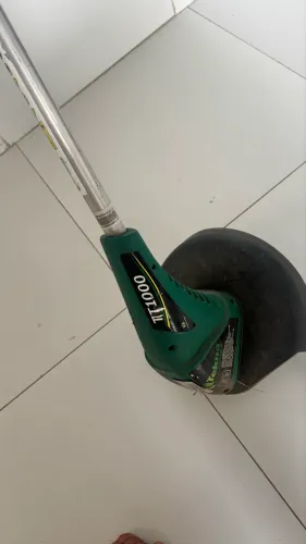 APARADOR DE GRAMA TEKNA TT1000 - SEMINOVO