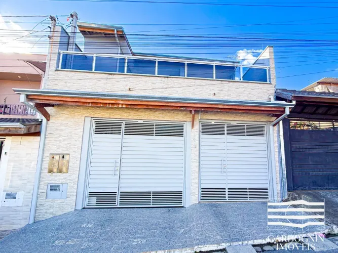 Casa a Venda no Jardim Panorama em Caçapava