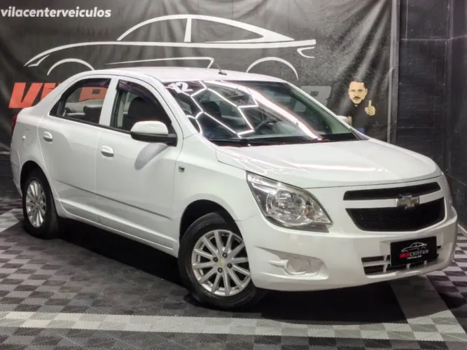 Chevrolet Cobalt LS 1.4 8V Flexpower 4P 2012