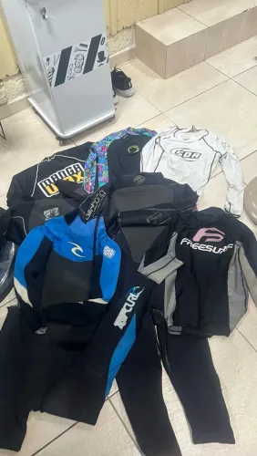 Vendo 3long e 4 lycra tudo por 250
