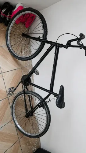 Bicicleta pra vender logo
