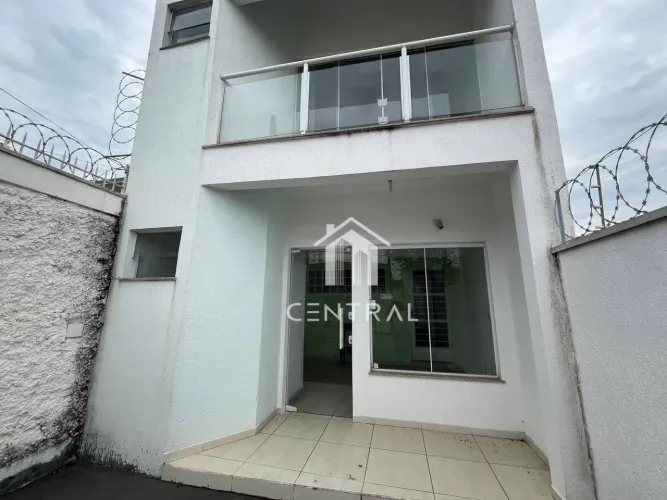 Sobrado, 177 m² - venda por R$ 649.000,00 ou aluguel por R$ 3.932,00/mês - Vila Jardini -