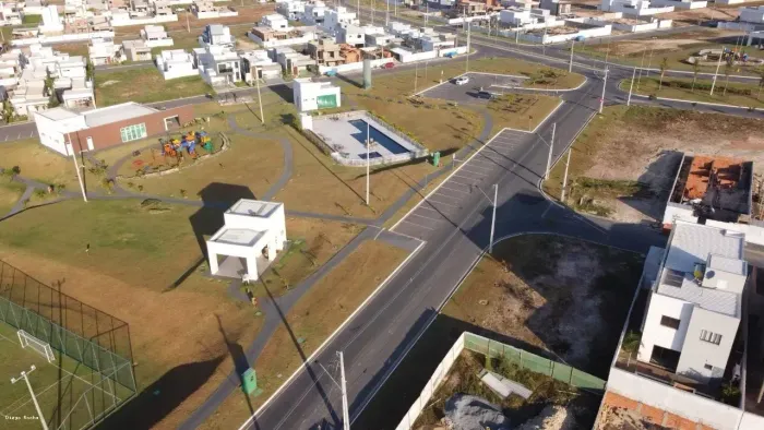 OPORTUNIDADE! TERRENO DE ESQUINA