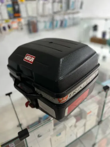 BAÚ GIVI USADO
