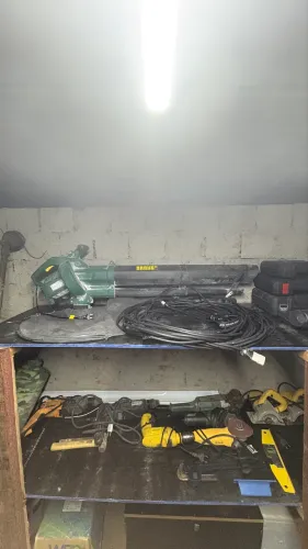 soprador e aspirador de folhas elétrico, modelo Tekna VB2101E