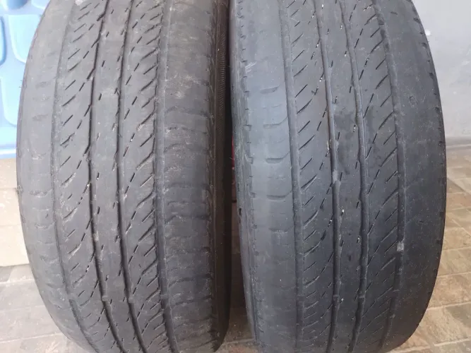 Par de pneus meia vida aro 15 só 120 reais