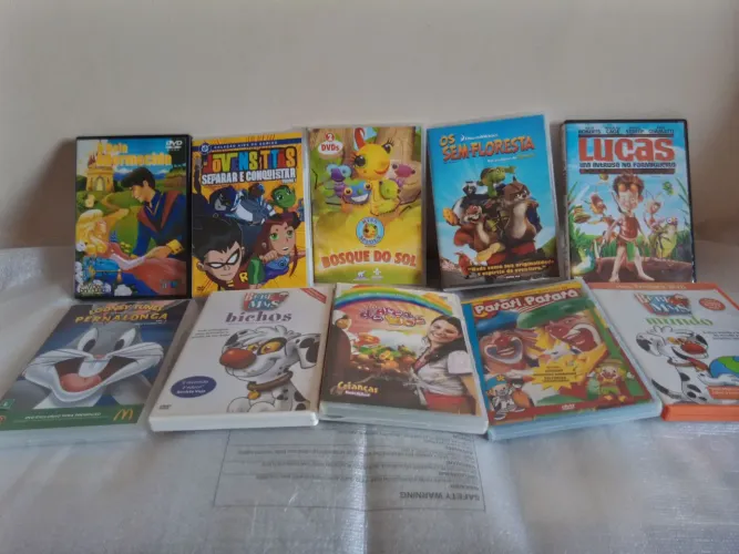 Kit com 10 dvds infantil originais.