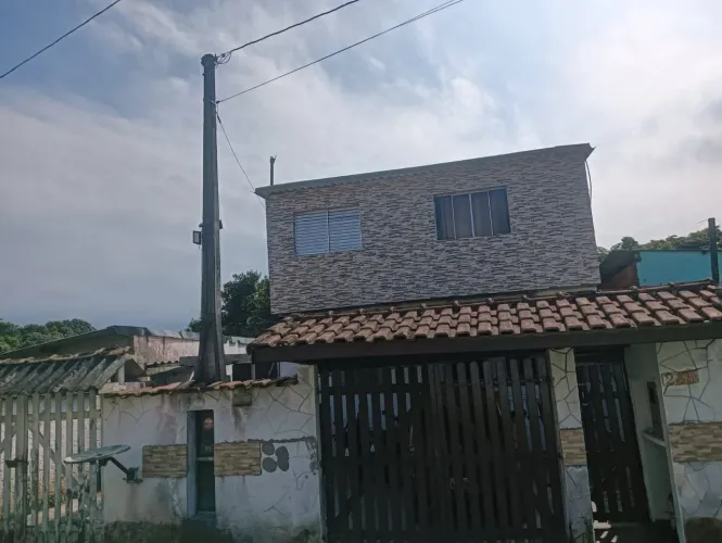 ÓTIMA OPORTUNIDADE. VENDO SOBRADO NA PRAIA DE ITANHAEM 
