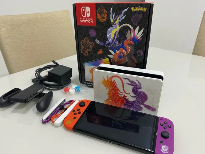 Console Nintendo Switch OLED Pokémon Scarlet & Violet Edition