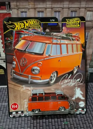 1967 Volkswagen Samba Bus Hot Wheels Premium