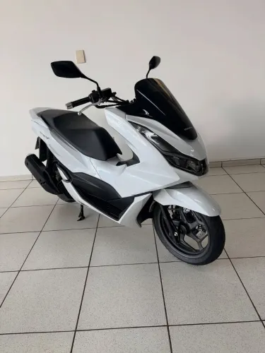 PCX 160 CBS