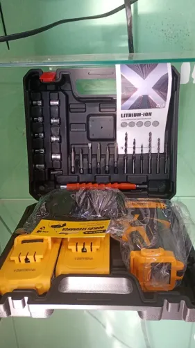 Parafusadeira Furadeira C 2 Baterias Maleta Kit Completo Led Eix