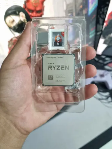 AMD Ryzen 7 5700X 8C/16T - NOVO NO BLISTER (Testado)