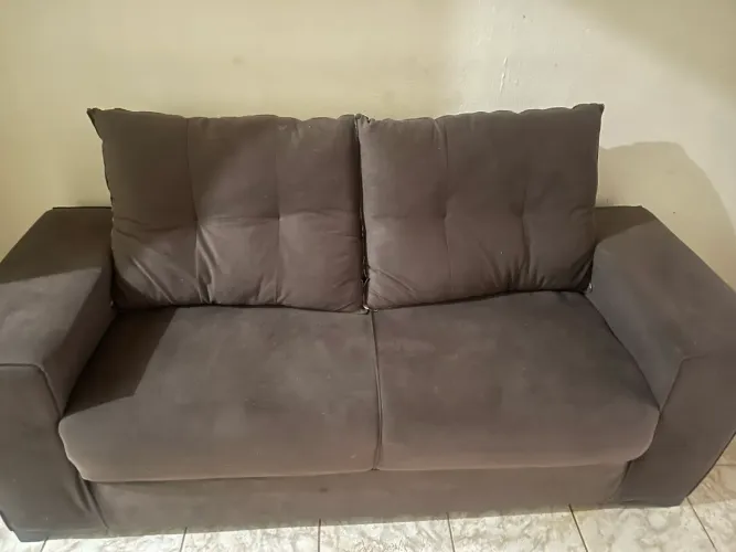 sofá em ótimo estado