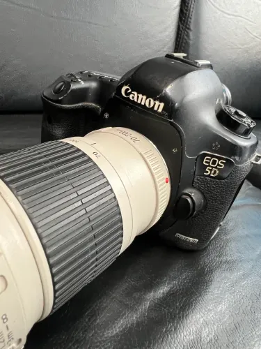 Câmera Cânon 5D MK iii c/ lente 70-200