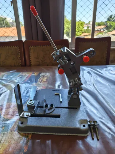 Suporte de Bancada Sparta para Esmerilhadeira
