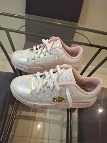 Vendo tênis infantil