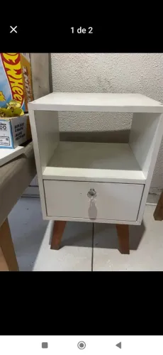Criado mudo os dois