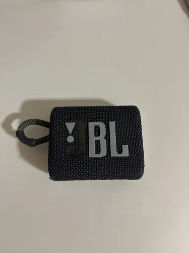 caixinha JBL seminova 