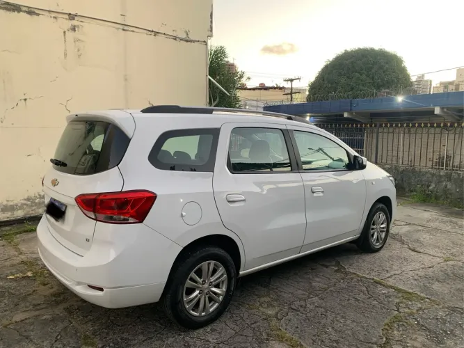 Chevrolet Spin LT 1.8 8V Econo.flex 5P Aut. 2024