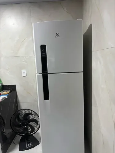 Vendo geladeira nova