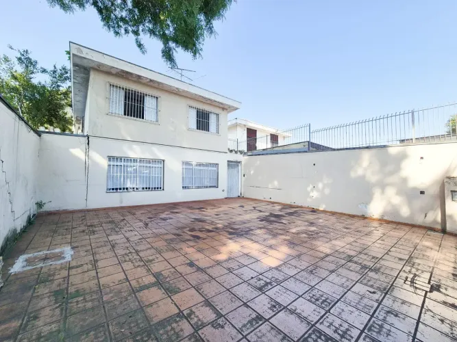 Casa ampla para locação no Brooklin Paulista  470m² de Terreno e 10 Vagas de Garagem