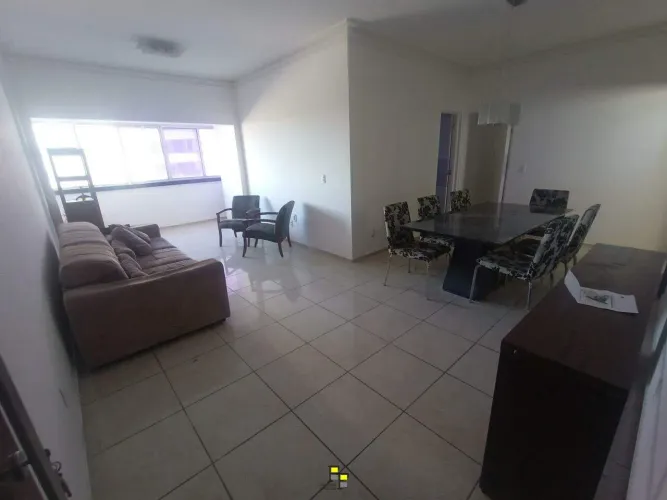 Fátima Apto 126m² com 3 Quartos, sendo 1 suíte, Sala ampla, Cozinha, Armários projetados,