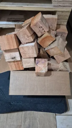 Cálcio de madeira pallets. Ideal para projetos, entregamos consulte a taxa de entrega 