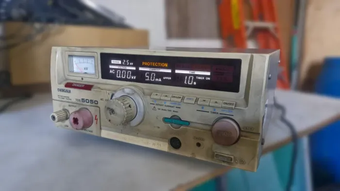 Testador de tanção kikusui