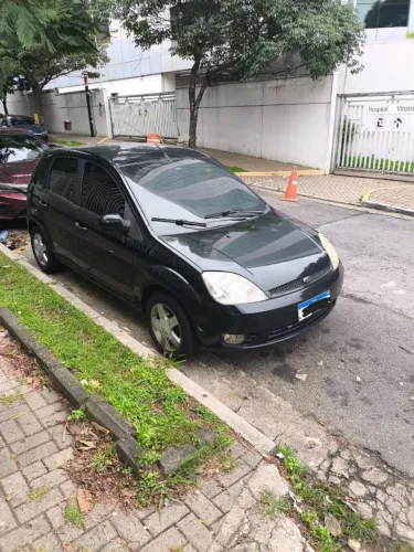 Ford Fiesta Class 1.6 8V 98cv 5P 2004