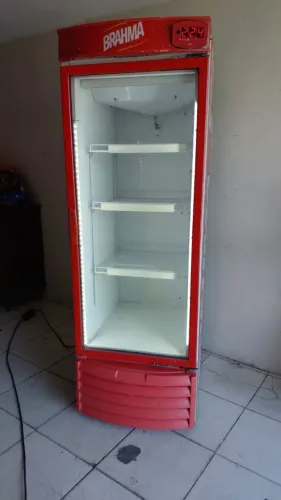 Cervejeira Metalfrio 220v em excelente estado ENTREGO
