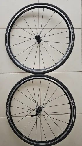 Roda shimano rs11 para freio no aro ferradura