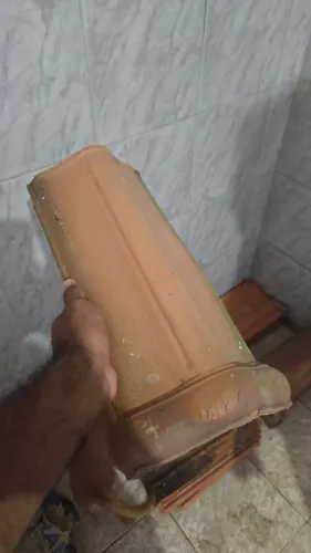 TELHAS DE CERÂMICA CUMEEIRA E FRANCESAS USADAS